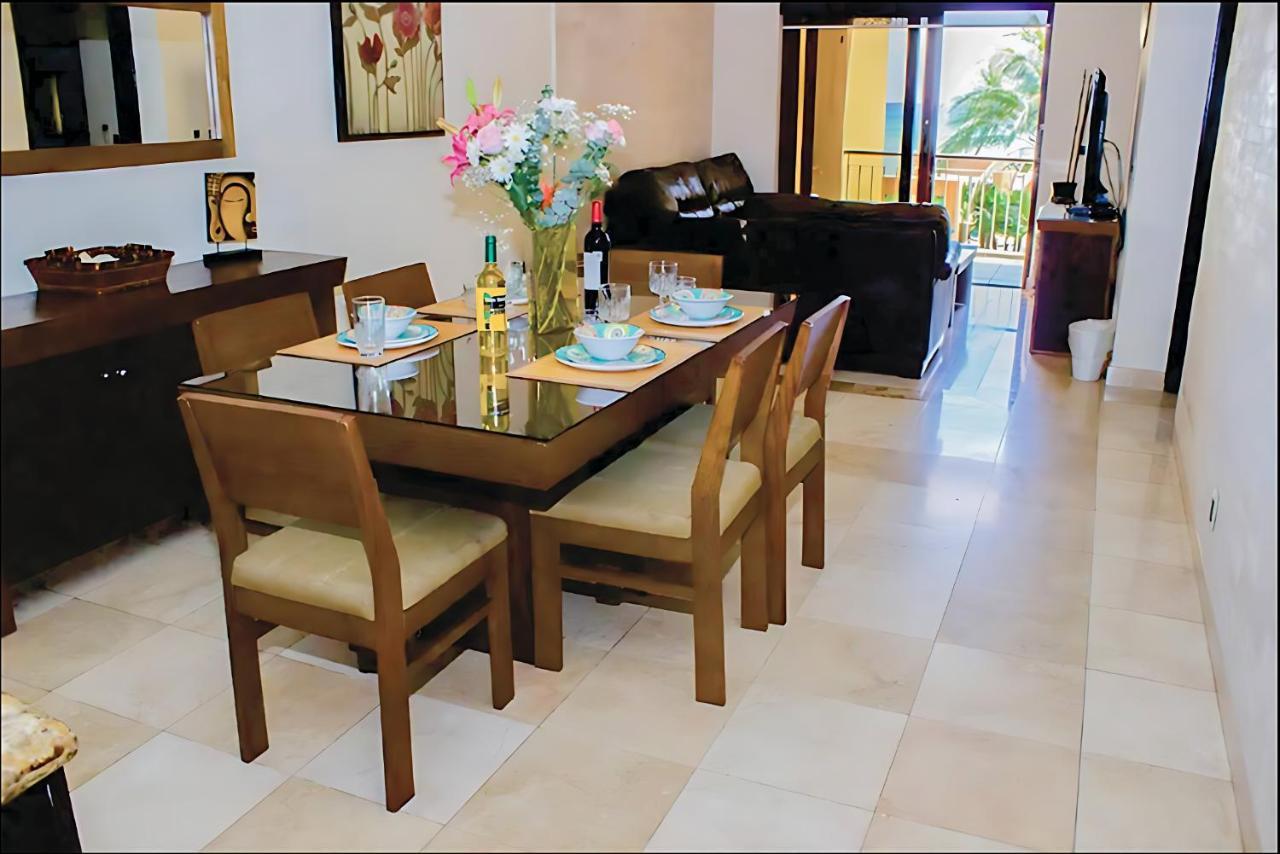 Faro 201 Beachfront Apartment With Ocean View, Close To 5Th Av بلايا ديل كارمن المظهر الخارجي الصورة